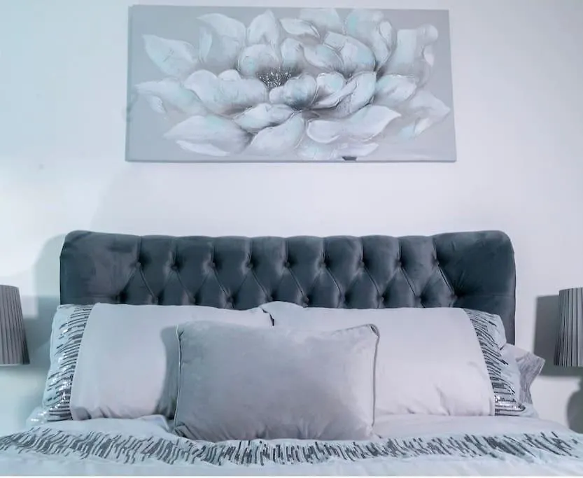 Manchester Lovely 2 Bedrooms Apartment Altrincham
